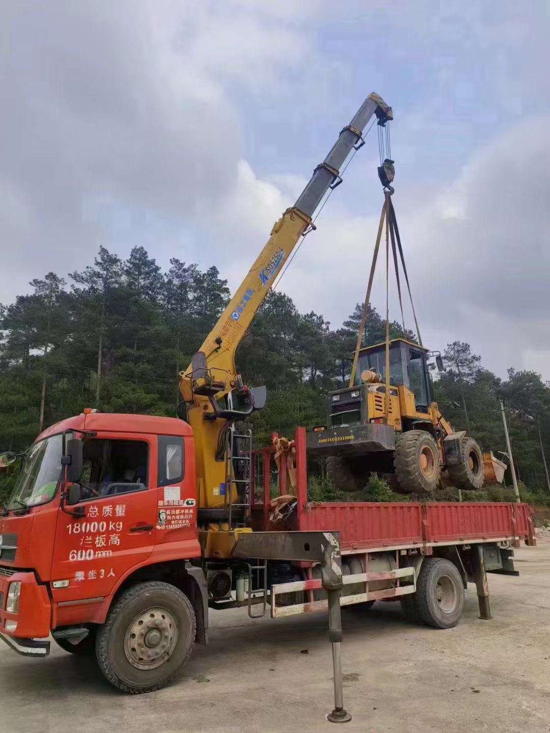 甘孜县找吊车出租公司的时候需要注意什么